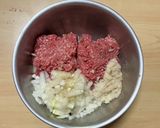超簡単☆舞茸ソースハンバーグ♪♪作り方1写真