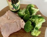 鶏肉とブロッコリーのシークヮーサー炒め作り方2写真
