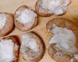 ☆どんこ椎茸で揚げギョーザ☆作り方1写真