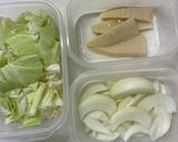合挽肉とキャベツのオイスター炒め作り方1写真