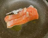 簡単おいしい★鮭のにんにくバター醤油作り方4写真
