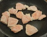 鶏もも肉とさつまいものミルクスープ作り方6写真