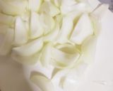 簡単！トロトロ玉ねぎの豚バラのすき煮☆作り方1写真