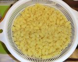 鶏胸肉アボカド入りカレー味マカロニサラダ作り方2写真