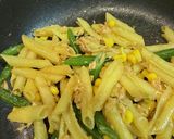 さっと出来るペンネのカレーマヨ炒め♪作り方5写真