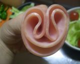 サラダにお弁当に☆ハムのダブルハート作り方3写真