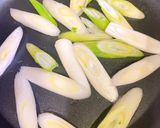 すき焼きのタレで簡単肉豆腐♡作り方2写真