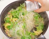 レタスたっぷり焼ビーフン作り方6写真