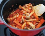 ミートボールときのこのトマト煮込み♩作り方4写真