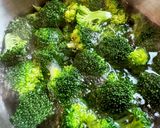 ☆ブロッコリーの塩昆布和え☆作り方1写真