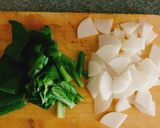 昆布だし粉末で、小松菜と大根のスープ作り方1写真