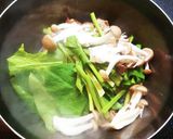 ほうれん草と豚バラの具だくさん味噌汁作り方4写真