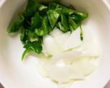 きな粉オイ炒味豚こま白菜回鍋肉青椒肉絲風作り方5写真