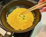 とろっとろ玉子とセロリの塩麹炒め作り方2写真
