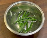 油揚げとなすの炒め煮作り方1写真