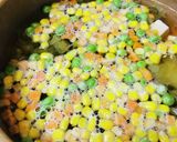 鍋の〆●野菜ミックスの鶏雑炊作り方1写真