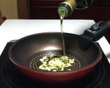 【ちょっとひと手間】至福のペペロンチーノ作り方6写真