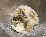朝昼夕♪ちりめん山椒ゴマの焼きおにぎり作り方2写真
