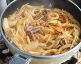 三枚肉と玉ねぎとモヤシの炒めキムチうどん作り方8写真