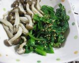 さばの味噌煮缶と葉野菜でお手軽おかず作り方1写真