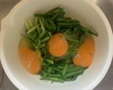 鶏皮のニラ玉煮作り方1写真