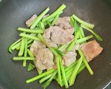 小松菜で焼きうどん・焼き肉のタレで作り方3写真