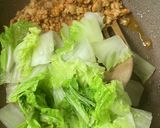 白菜のピリ辛鶏そぼろ炒め作り方3写真