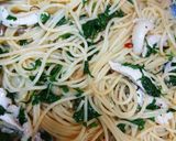 イタリアンパゼリと胸肉のペペロンチーノ作り方6写真