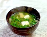 鍋だけじゃ勿体無い！春菊と豆腐のお味噌汁作り方6写真