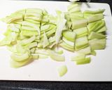 青パパイヤと豚肉のオイスターいしる炒め作り方4写真