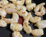 子供も大好き！鱈とエビのトマト煮込み作り方1写真