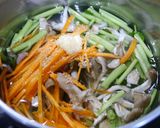 簡単！舞茸と空心菜のお味噌汁　生姜風味作り方2写真