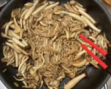 ごはん、お酒が進む！3種きのこの醤油炒め作り方4写真