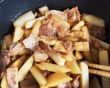 時短で簡単、里芋と豚バラの煮物♪作り方10写真