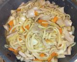 豚トロとエリンギの醤油焼きうどん作り方5写真
