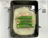 オクラとツナマヨとチーズのクレープ乗せ作り方5写真