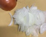 今宵の豚汁/豚肉と玉ねぎのみ/簡単作り方1写真