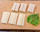【お餅の豚肉チーズ巻き】甘辛おかず ♪作り方1写真