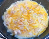 白だしで簡単★我が家の白い親子丼作り方4写真