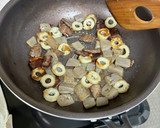 ちくわとコンニャクと牛肉の甘辛炒め。作り方4写真