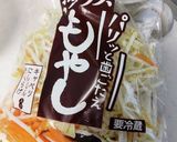 チキンバーとカット野菜炒め。作り方3写真