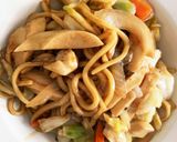 お一人様!市販の焼きそばクリームパスタ風作り方1写真