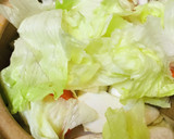 鍋の素活用●豚肉300gの白菜＆レタス鍋作り方1写真