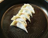 タレ無しでも 美味しい！野菜たっぷり餃子作り方11写真