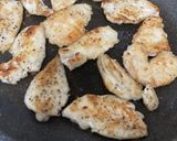 鶏ムネ肉ソテー☆ハニーマスタードソース作り方5写真