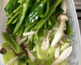 豚コマと野菜のオリーブオイル塩炒め作り方1写真