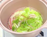 レタスとカニカマのスープ作り方3写真