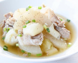 優しい風味【大根と豚のにんにく白だし煮】作り方6写真