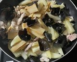 ヤーコン豚肉メンマ木耳のオイスター炒め作り方6写真