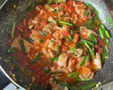豚バラとニラのアラビアータ風パスタ作り方8写真